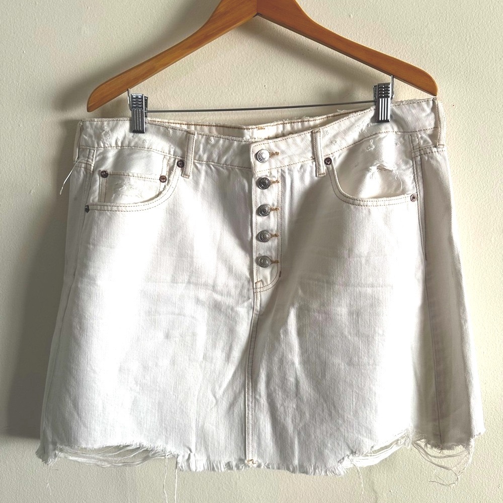 AMERICAN EAGLE OUTFITTERS White Denim Skirt SIZE 18 PLUS XXL 100% Cotton Button